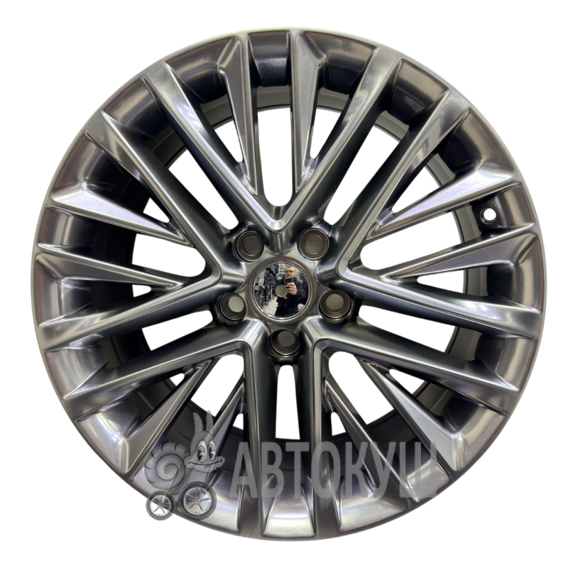 Replica CT-2252 8×18 5×114,3 ET40 DIA60,1 HB