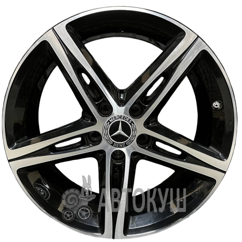 Mercedes OEM A1774010700 7,5×18 5×112 ET49 DIA66,6 BKF